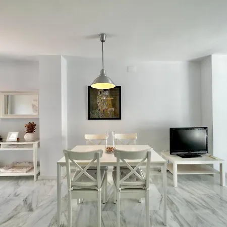 Lunamar Front Line - Eaw Homes Marbella